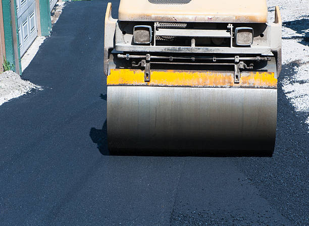 Best Asphalt Driveway Installation  in Nashville, NC